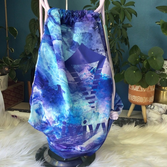 Ivivva Cinch And Go bag - Picture 3 of 5